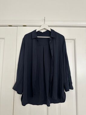 Vince Silk Blend Blouse XL Navy Blue